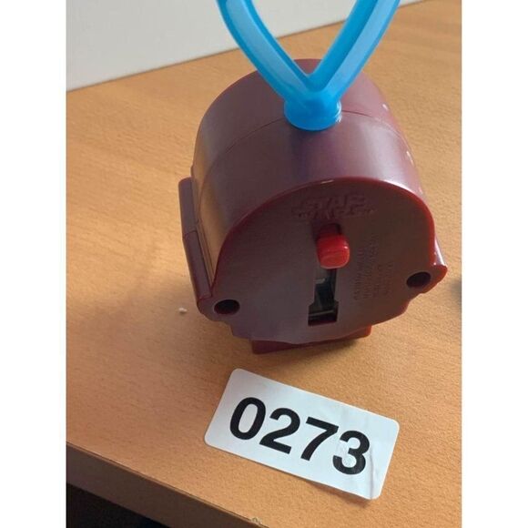 2019 Zorii Bliss 3.5" (Poe Hologram) McDonald's Star Wars Clip-On Figure #5 - Picture 7 of 8